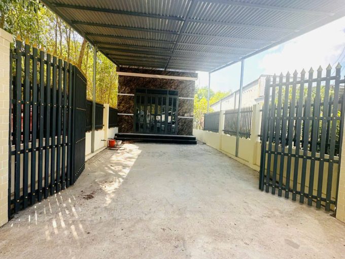 Bán Đất Vĩnh Thanh, 309m² (Có Sẵn 50m² Thổ), Hẻm 1 Xuyệc Hùng Vương, Sẵn Nhà Mới Xây Đẹp Lung Linh – Giá 2,8 Tỷ